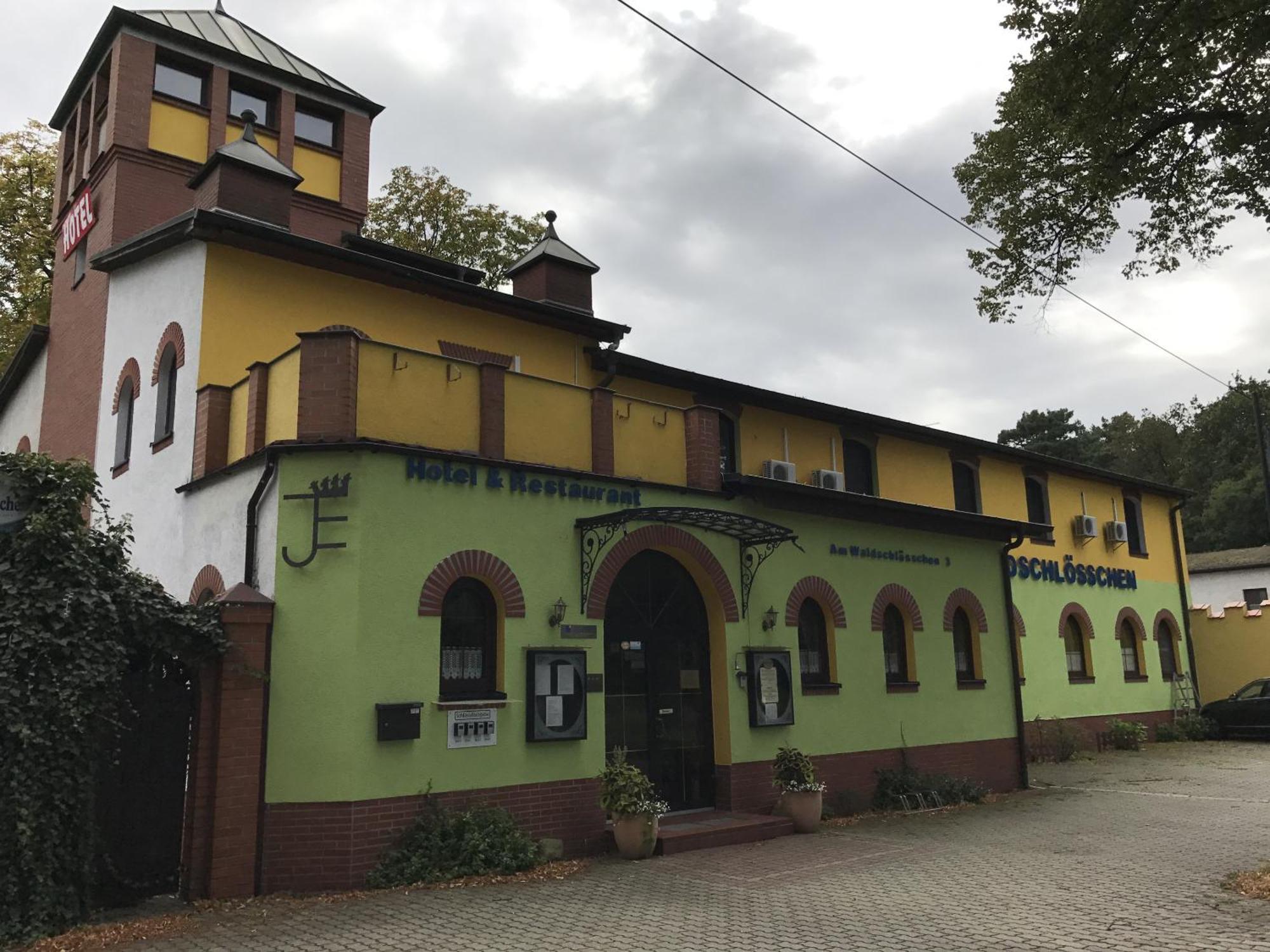 Bed and Breakfast Waldschloesschen à Mittenwalde Extérieur photo