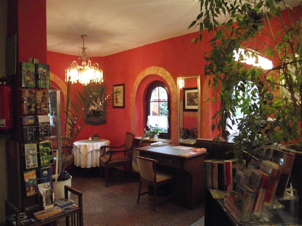 Bed and Breakfast Waldschloesschen à Mittenwalde Extérieur photo